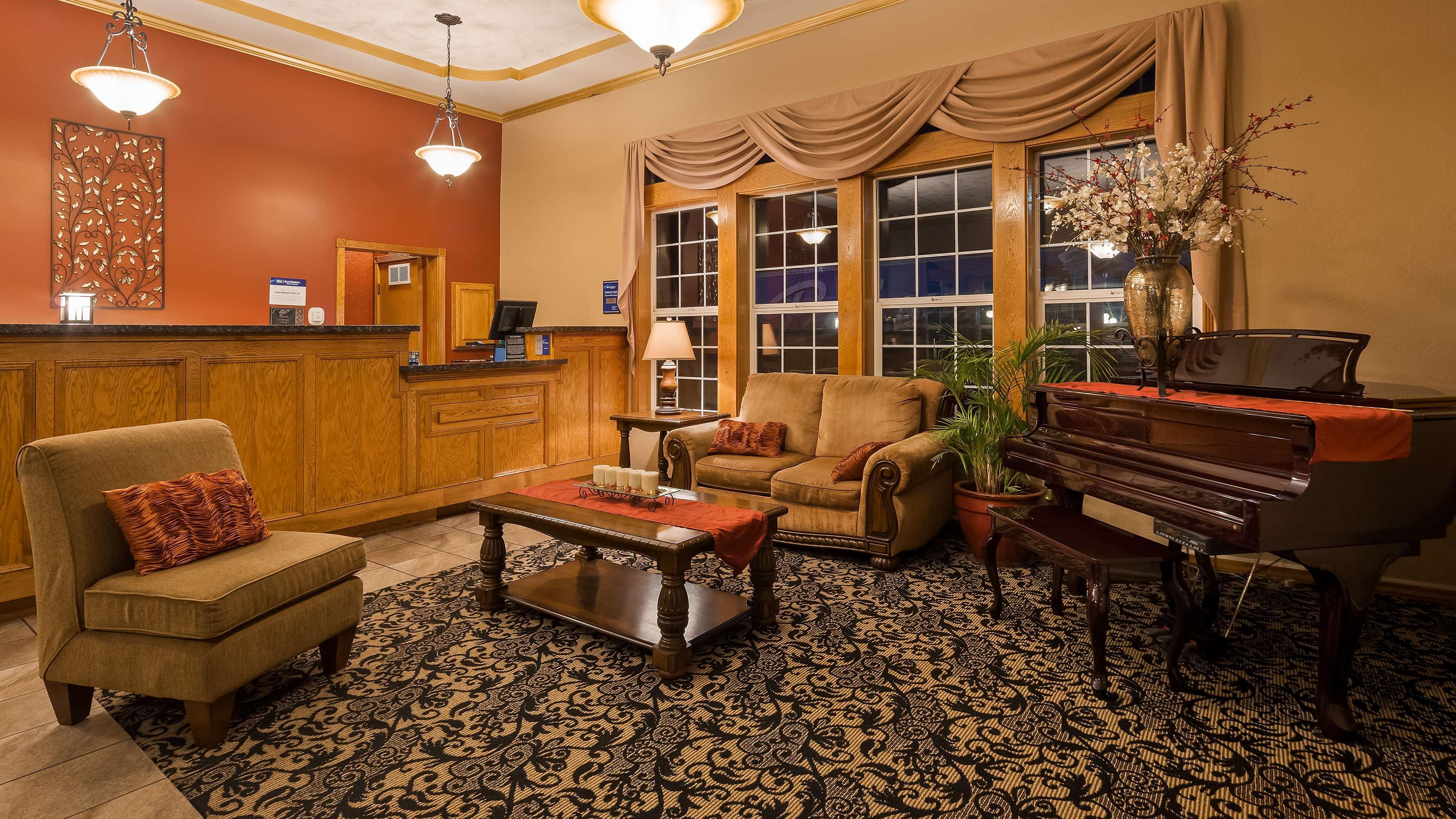 Best Western Plus Bayshore Inn Юрика Экстерьер фото