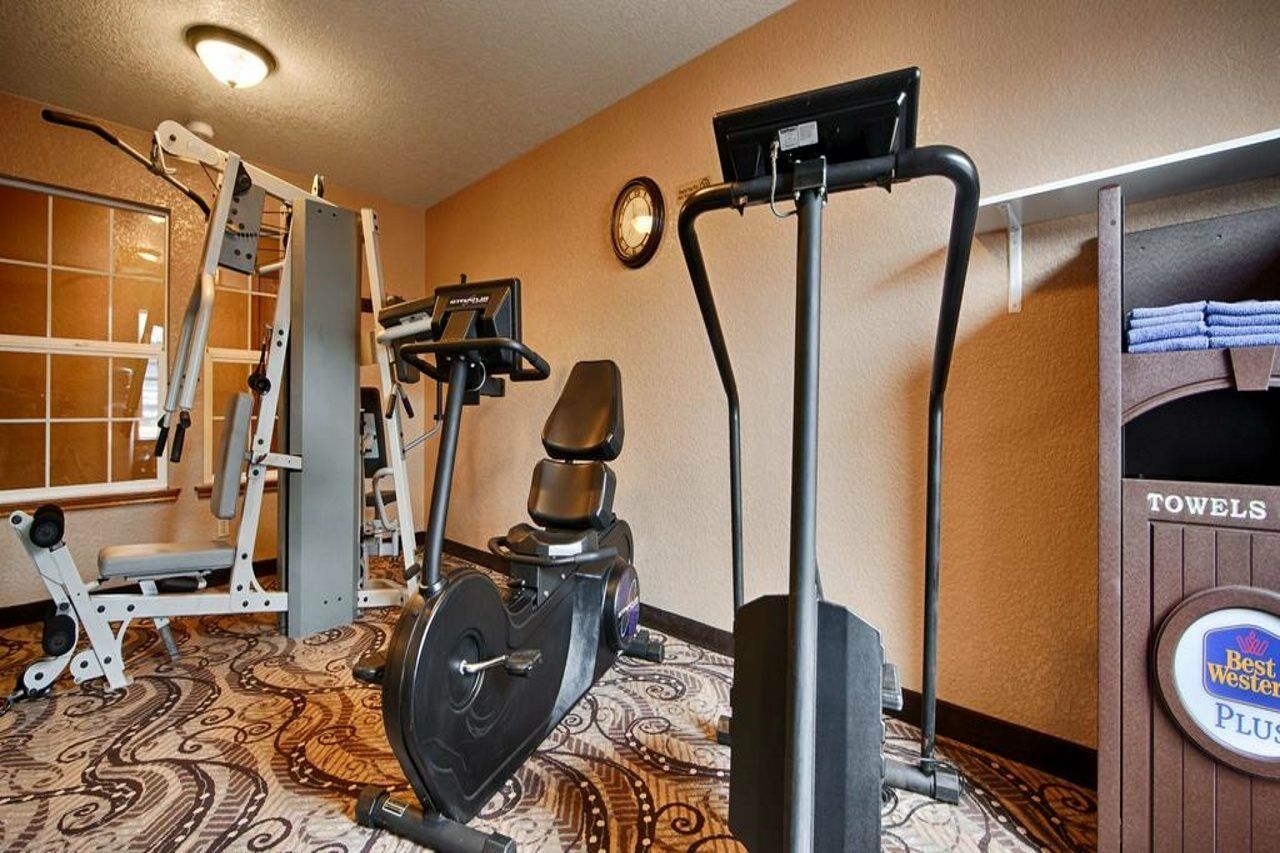 Best Western Plus Bayshore Inn Юрика Экстерьер фото